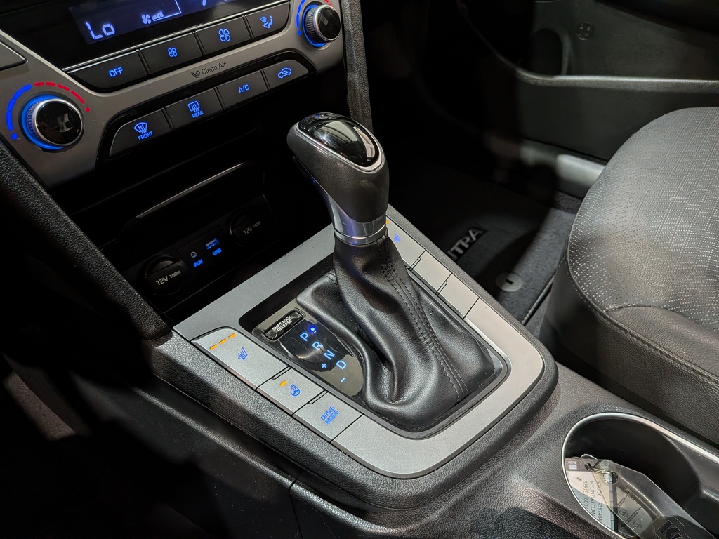 Hyundai Elantra 2018