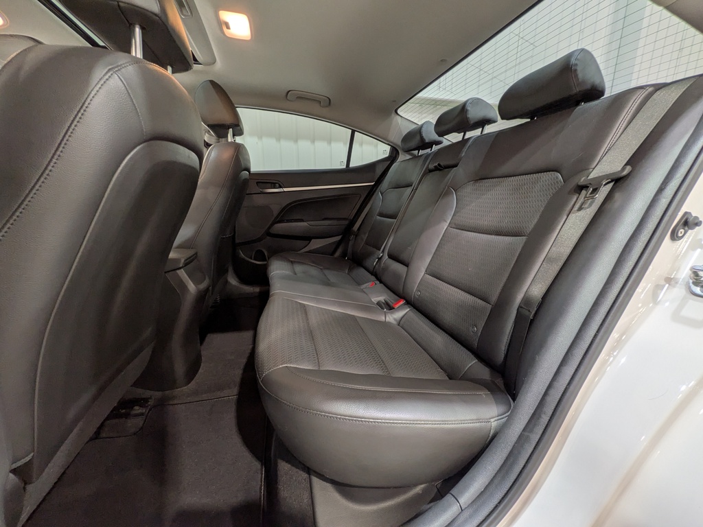 Hyundai Elantra 2018