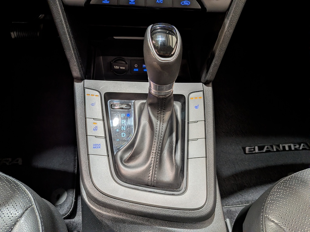 Hyundai Elantra 2018