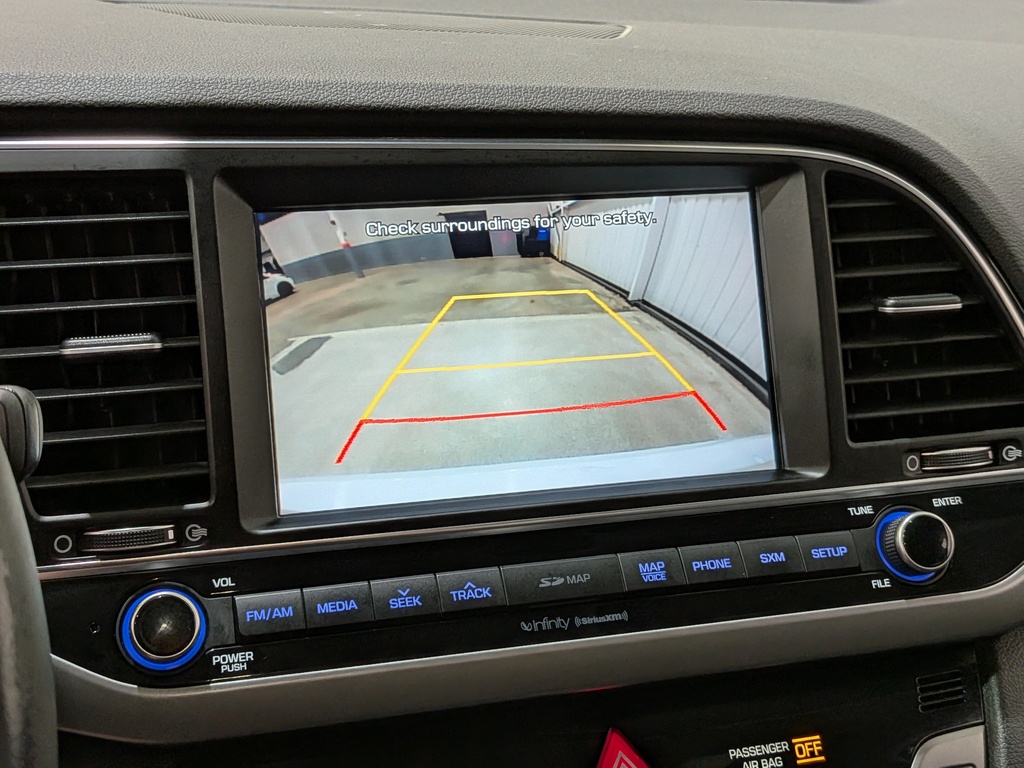 Hyundai Elantra 2018