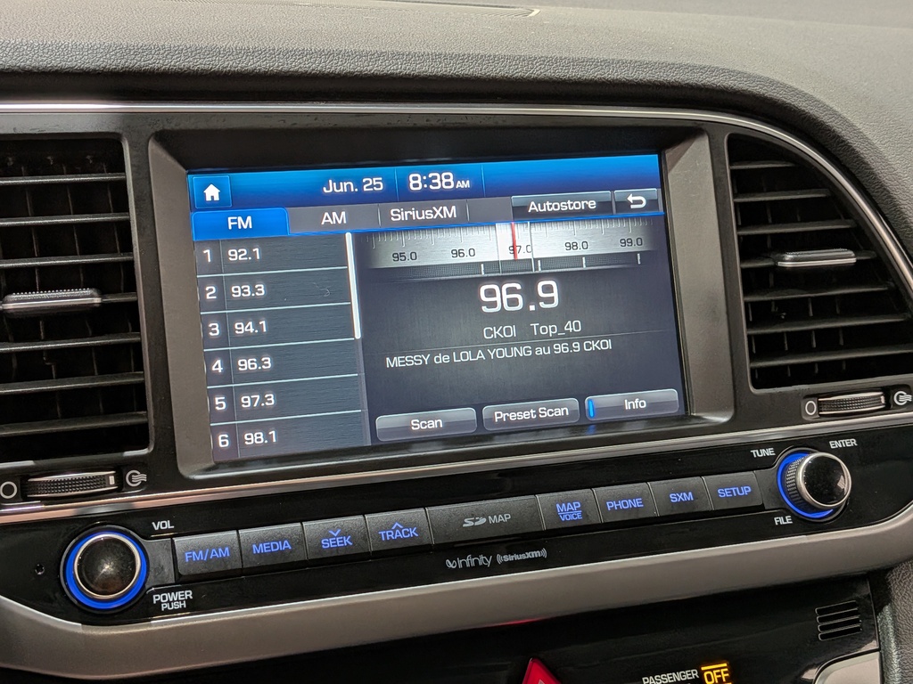 Hyundai Elantra 2018