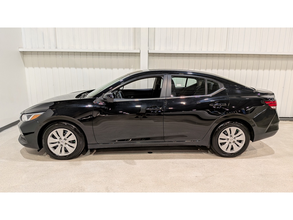 Nissan Sentra 2023