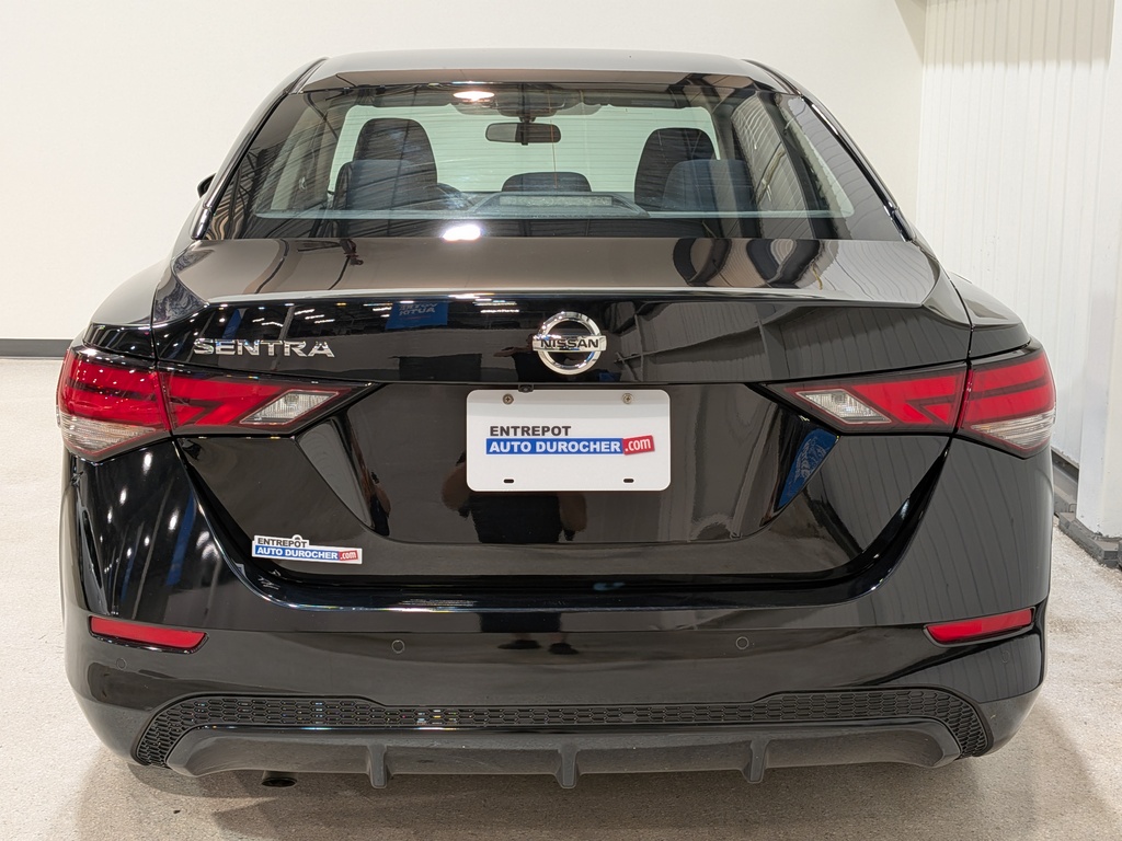 Nissan Sentra 2023