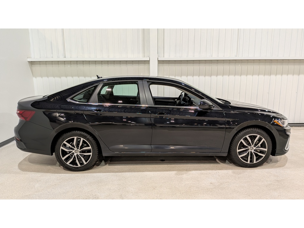 Volkswagen Jetta 2025