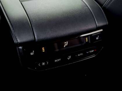 used 2022 Toyota Highlander car, priced at $44,495