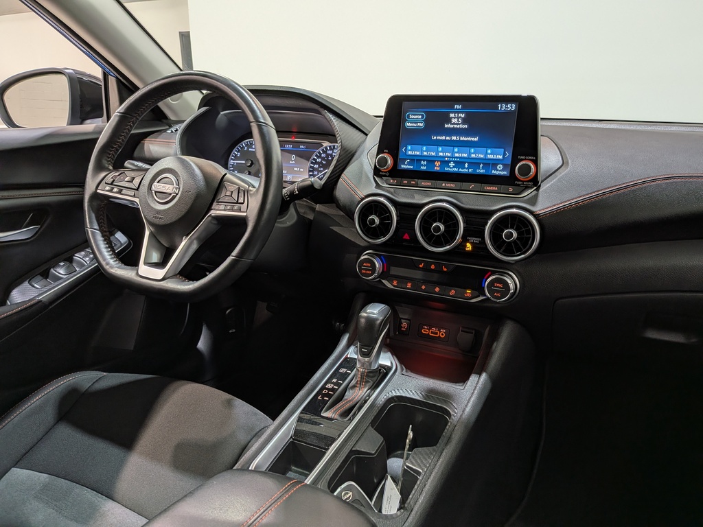 Nissan Sentra 2024