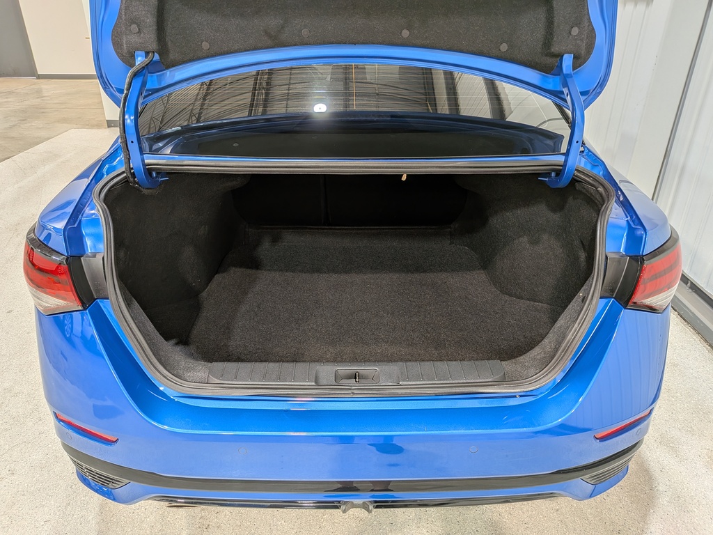 Nissan Sentra 2024