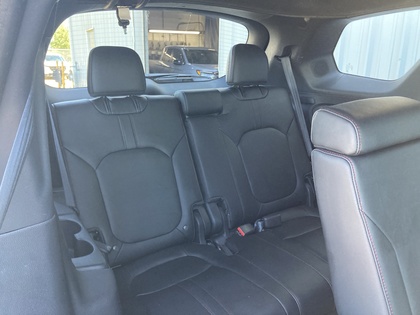 used 2025 Honda Pilot car, priced at $59,900