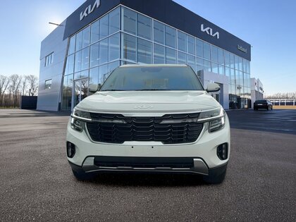 used 2025 Kia Seltos car, priced at $29,999