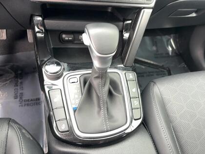 used 2025 Kia Seltos car, priced at $29,999