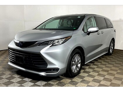 used 2021 Toyota Sienna car, priced at $44,998