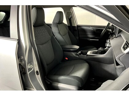 used 2020 Toyota RAV4 car, priced at $30,998