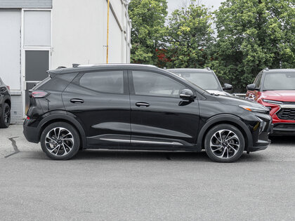 used 2022 Chevrolet Bolt EUV car, priced at $24,495