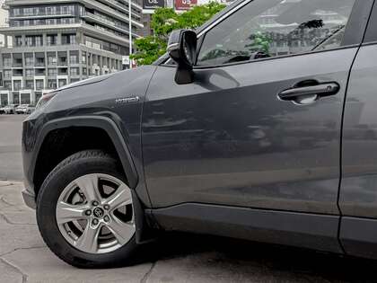 used 2020 Toyota RAV4 car, priced at $32,995