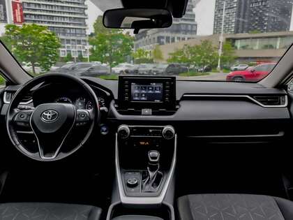 used 2020 Toyota RAV4 car, priced at $32,995