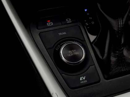 used 2020 Toyota RAV4 car, priced at $32,995