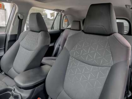 used 2020 Toyota RAV4 car, priced at $32,995