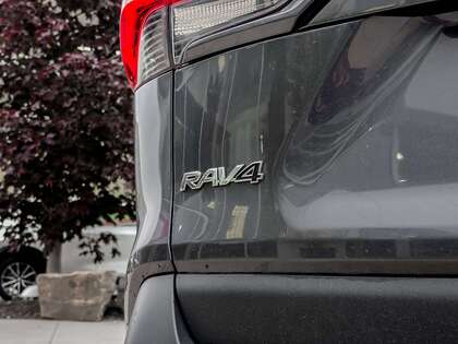 used 2020 Toyota RAV4 car, priced at $32,995