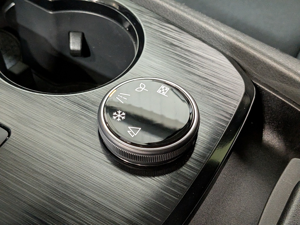 Nissan Rogue 2024