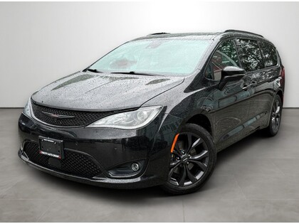 2020 Chrysler Pacifica Minivan Front-Wheel Drive 9-Speed Automatic