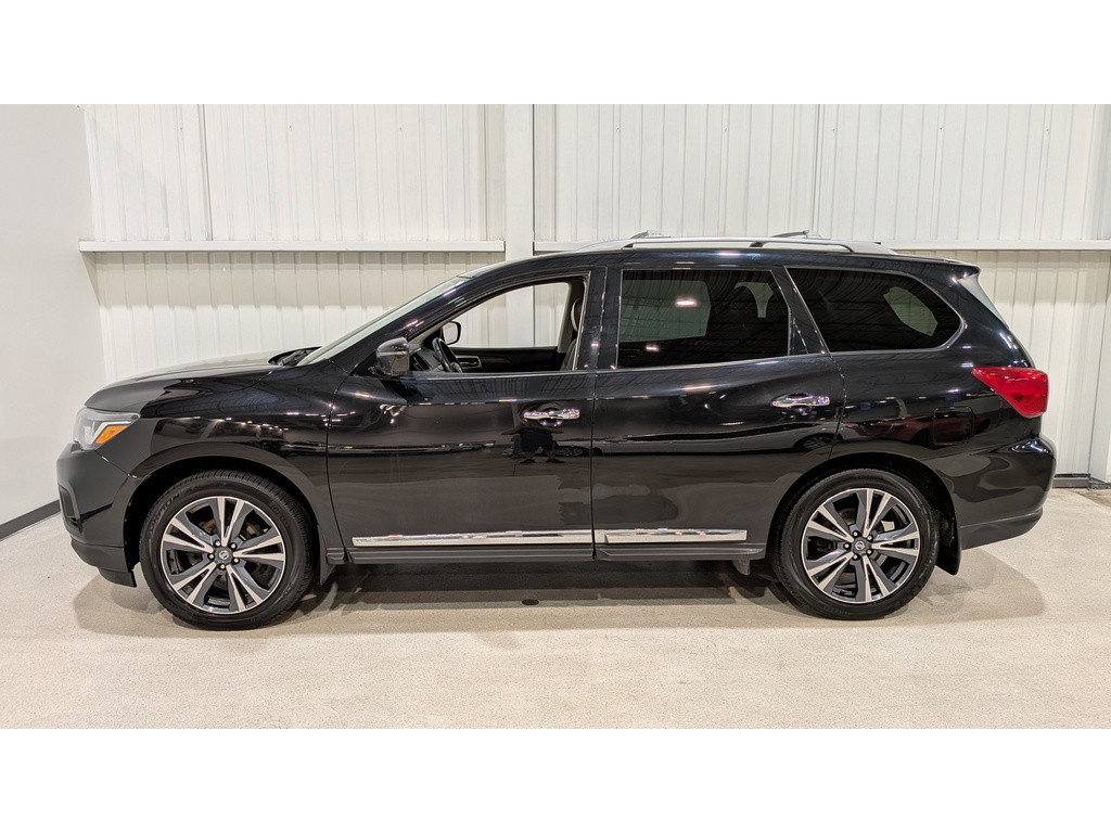 Nissan Pathfinder 2020