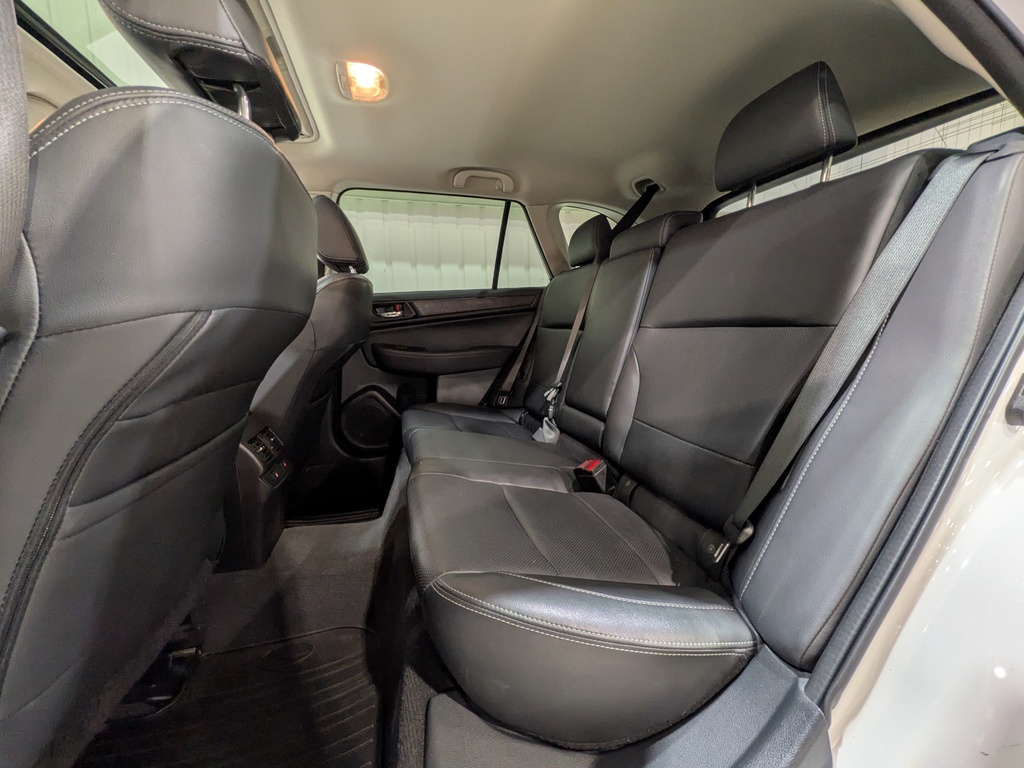 Subaru Outback 2017