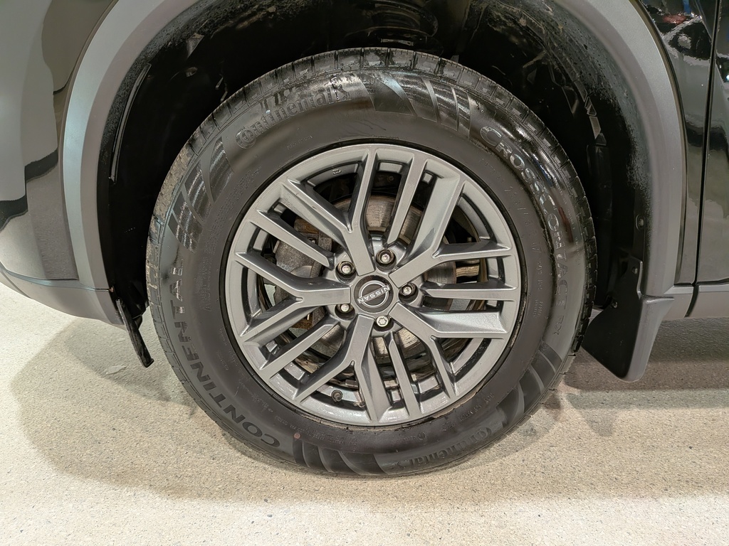 Nissan Rogue 2023