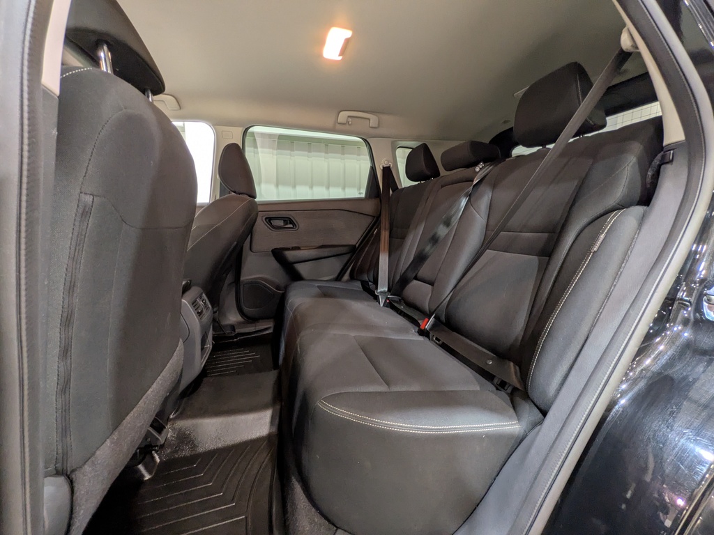 Nissan Rogue 2023