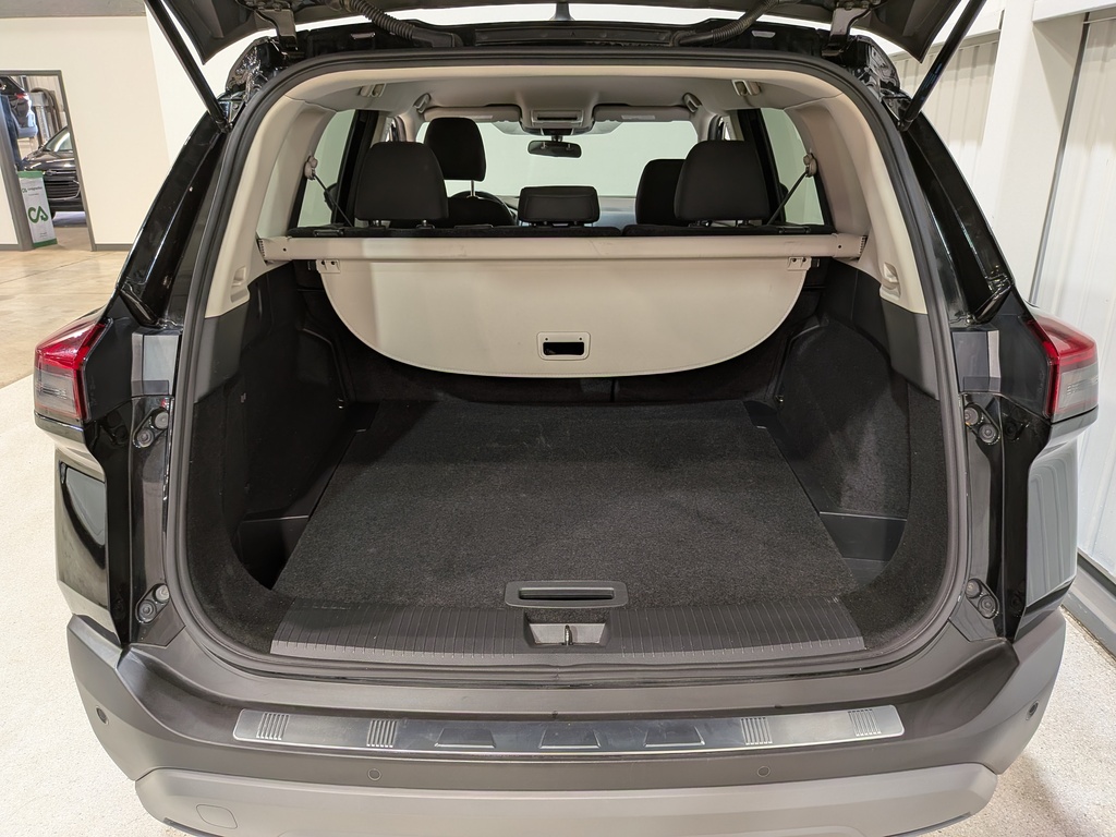 Nissan Rogue 2023