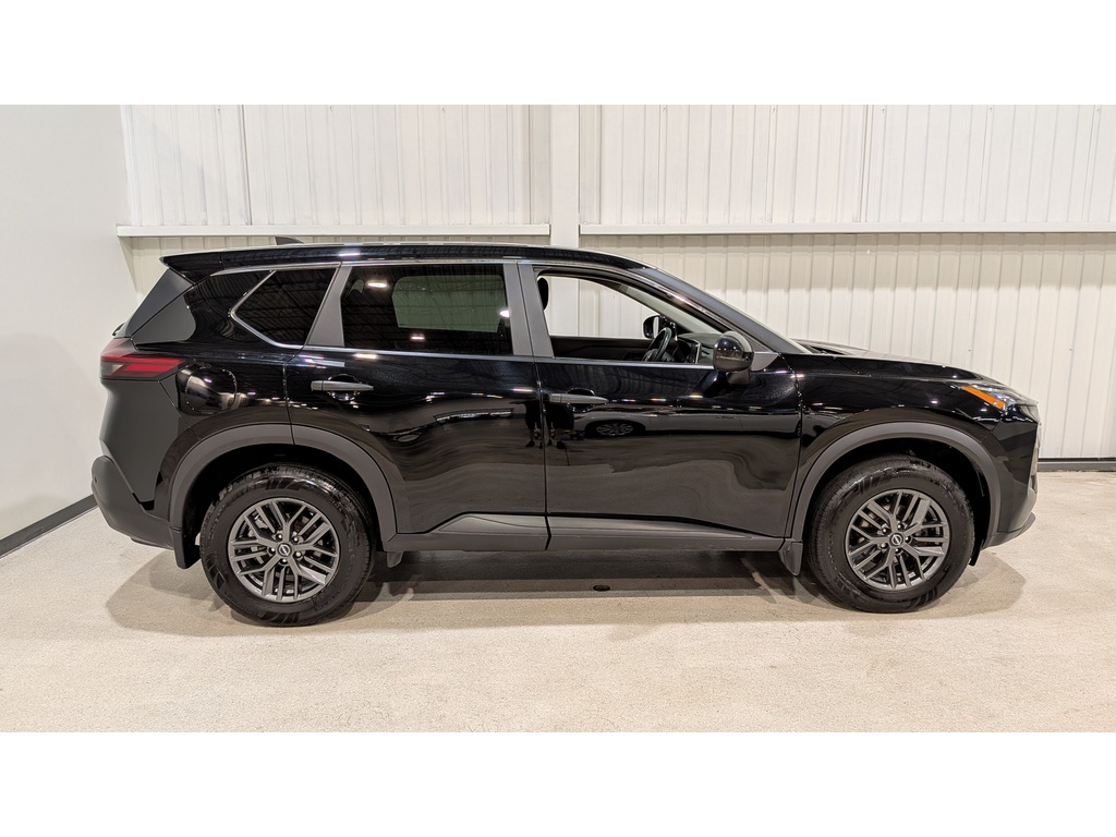 Nissan Rogue 2023