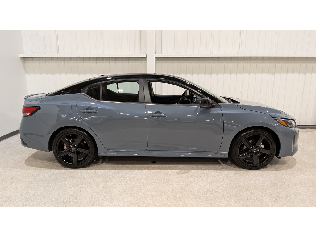 Nissan Sentra 2024