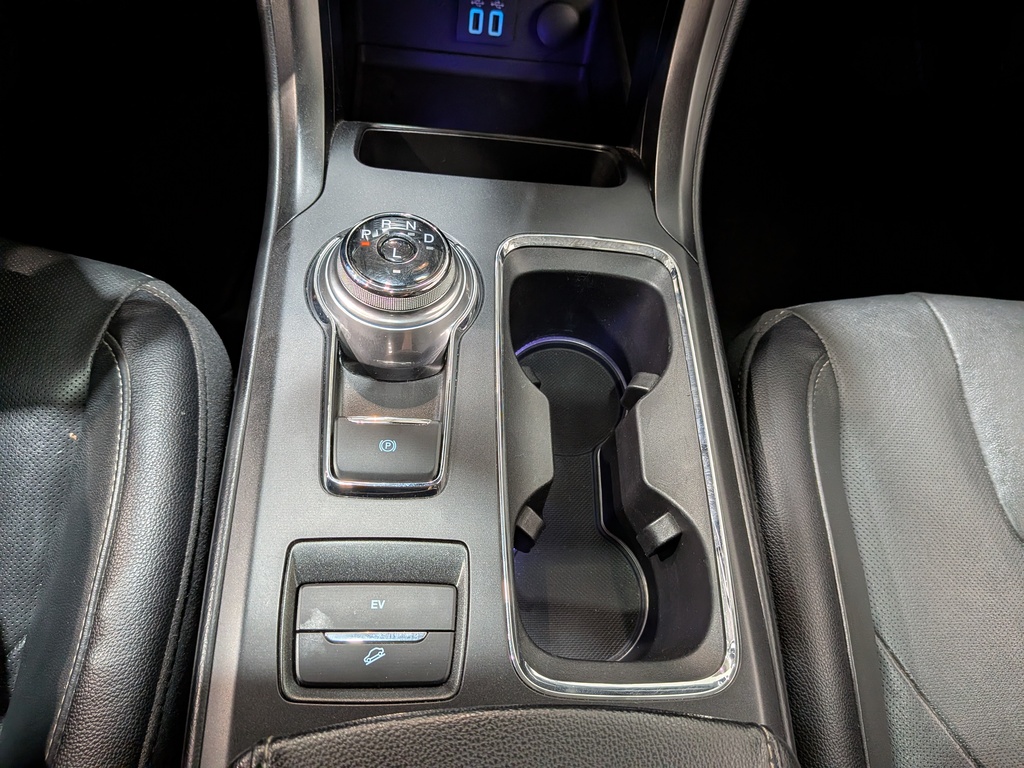 Ford Fusion Energi 2020
