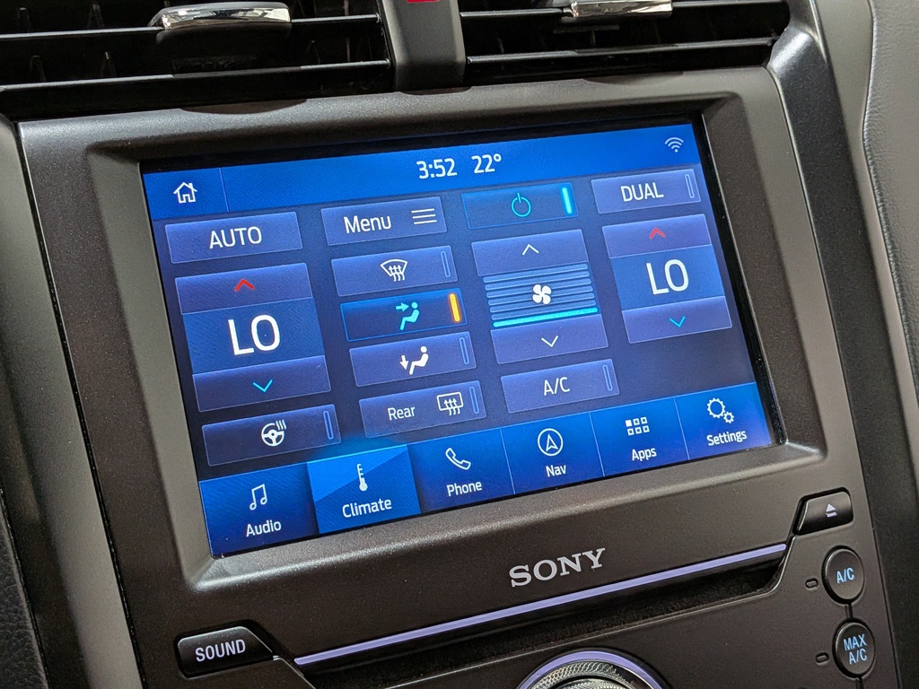 Ford Fusion Energi 2020