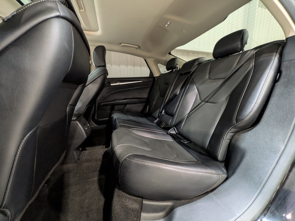 Ford Fusion Energi 2020