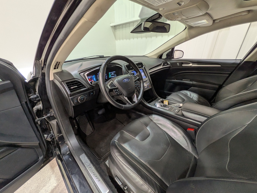 Ford Fusion Energi 2020