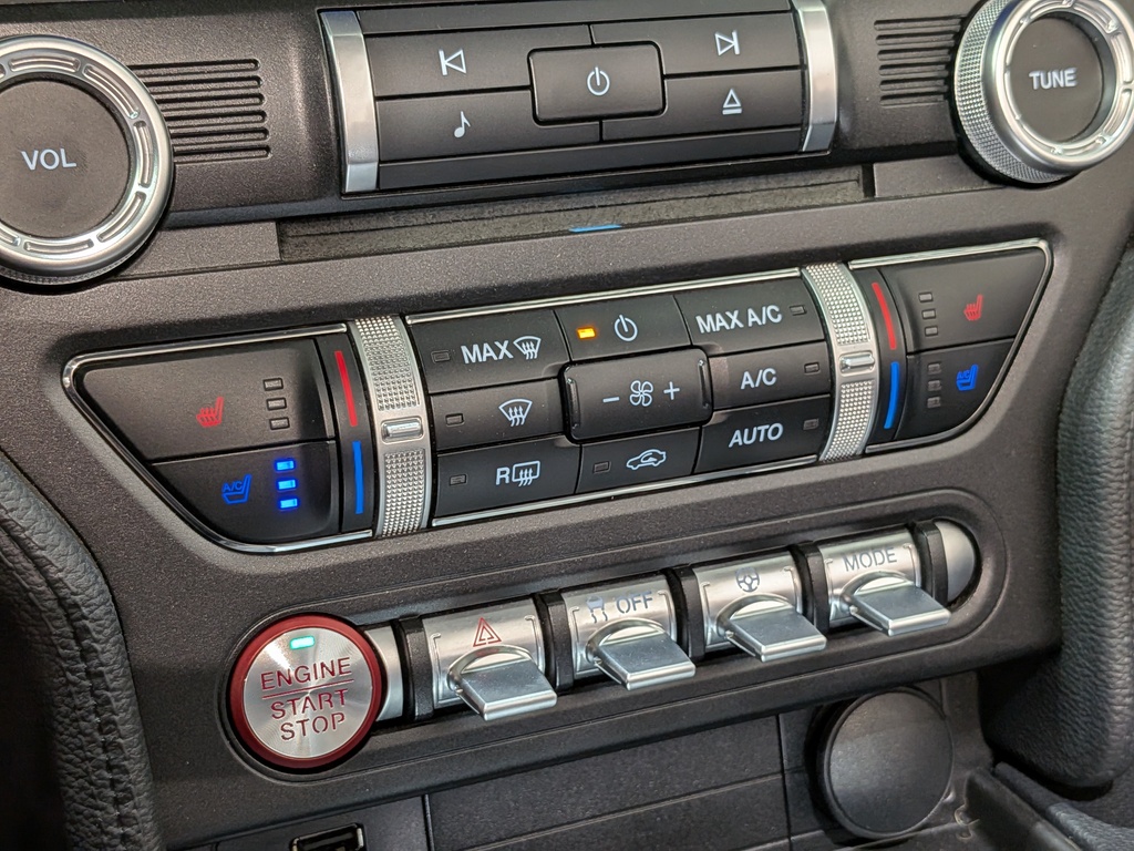 Ford Mustang 2023
