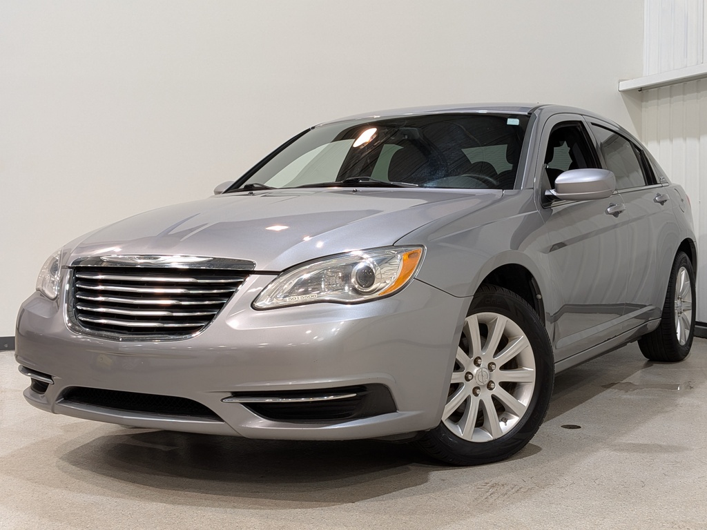 Chrysler 200 2013