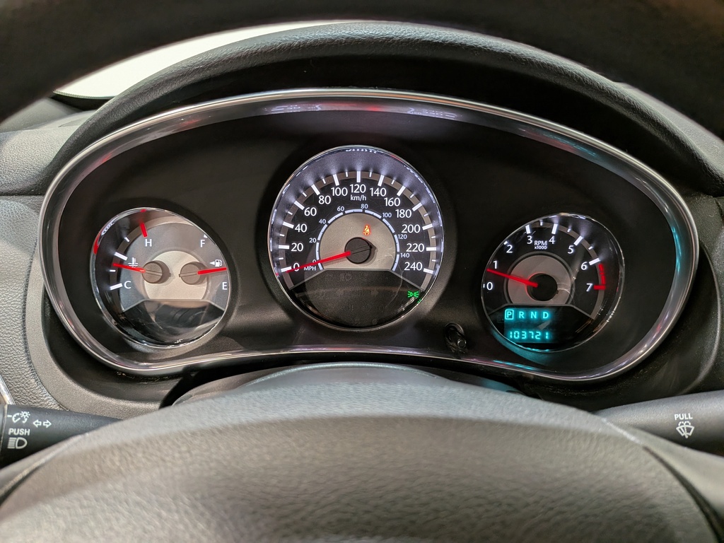 Chrysler 200 2013