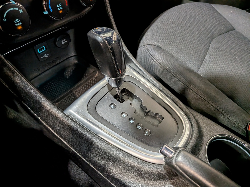 Chrysler 200 2013