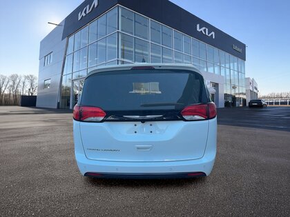 used 2025 Chrysler Grand Caravan car, priced at $37,444