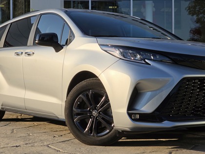 used 2025 Toyota Sienna car, priced at $65,888