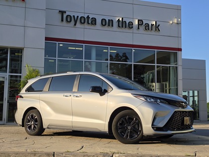 used 2025 Toyota Sienna car, priced at $65,888