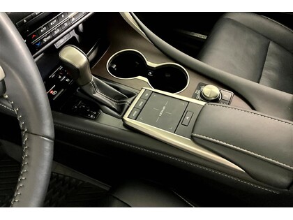 used 2022 Lexus RX car, priced at $42,998