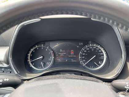 used 2021 Toyota Highlander car, priced at $39,995