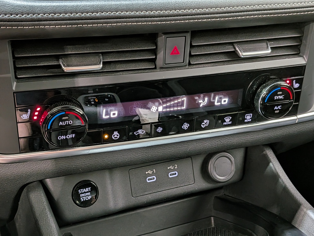 Nissan Rogue 2024