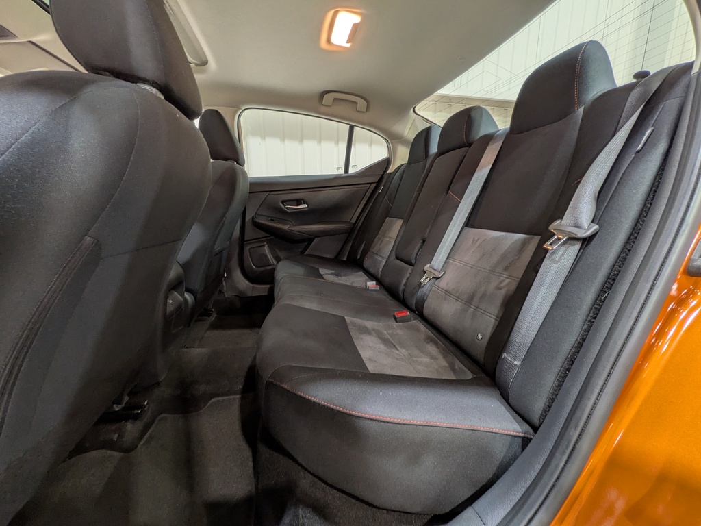 Nissan Sentra 2024