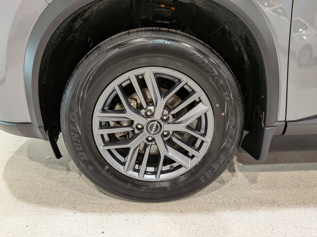 Nissan Rogue 2024