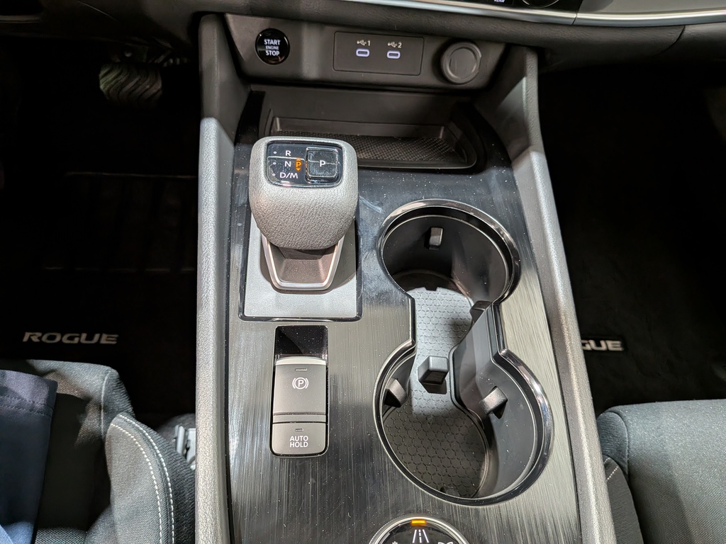Nissan Rogue 2024
