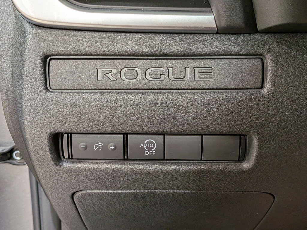 Nissan Rogue 2024