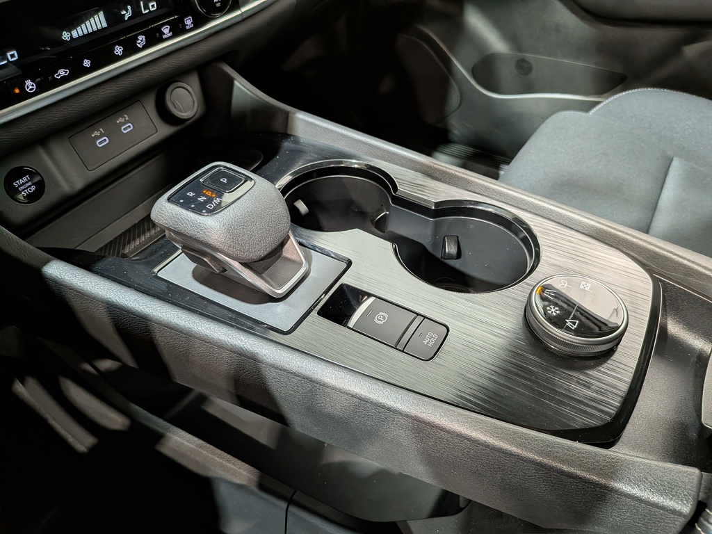Nissan Rogue 2024